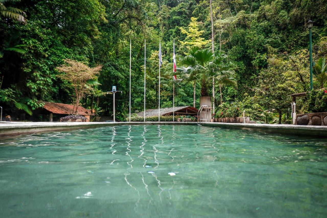Recreo Verde Hot Springs & Spa Marsella Exterior photo