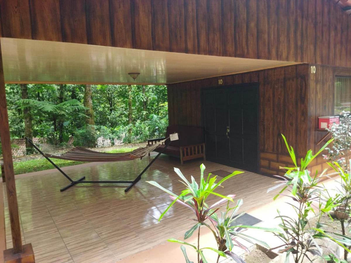 Recreo Verde Hot Springs & Spa Marsella Exterior photo