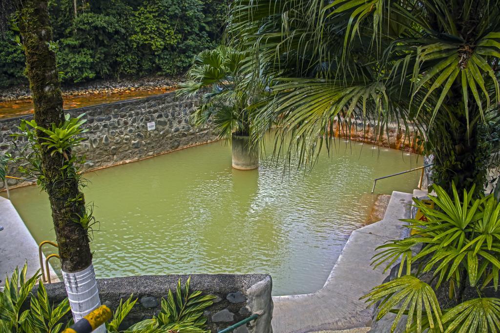 Recreo Verde Hot Springs & Spa Marsella Exterior photo